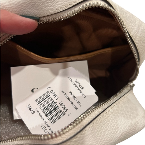 Coach make up bag x-mas rare - Picture 6 of 6